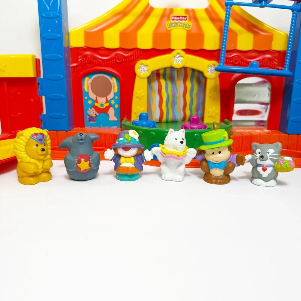 Fisher-Price Little People Amazing Animal Circus Playset